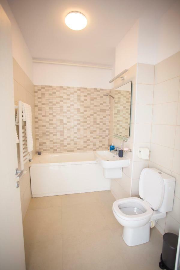 Residence Dp Pipera Bucharest Luaran gambar